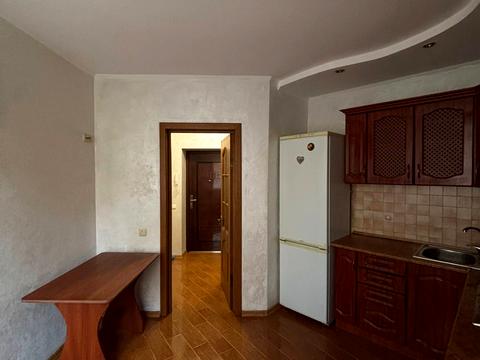 квартира за адресою Василя Симоненка вул., 1