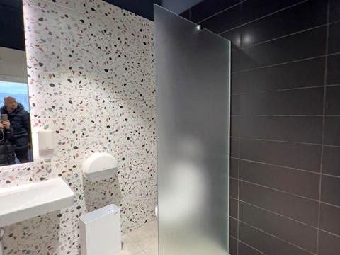 комерційна за адресою Зоологічна вул., 5/1