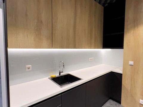 комерційна за адресою Зоологічна вул., 5/1