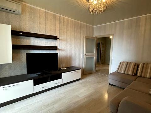 квартира за адресою Авіаконструктора Ігоря Сікорського вул. (Танкова), 1-А