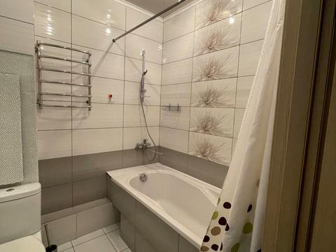 квартира за адресою Авіаконструктора Ігоря Сікорського вул. (Танкова), 1-А