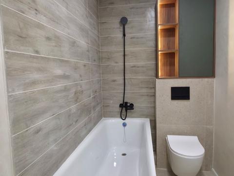 квартира за адресою Тролейбусна вул., 4е