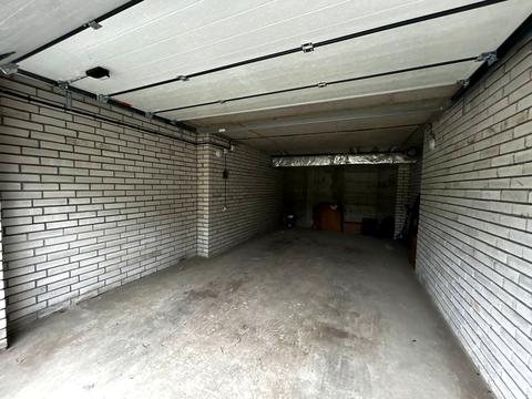 паркомісце за адресою Свободи вул., 20/1