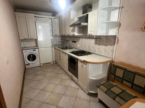 квартира за адресою Грушевського вул., 15-Б