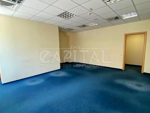 комерційна за адресою Сирецька вул., 5