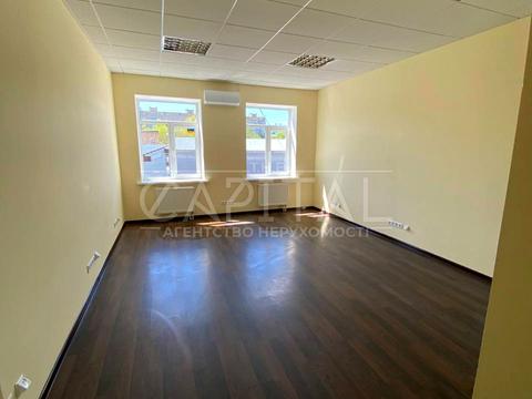 комерційна за адресою Сирецька вул., 5