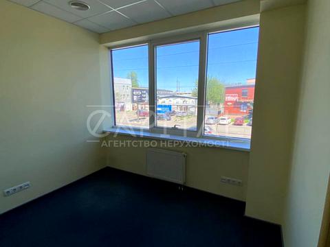 комерційна за адресою Сирецька вул., 5