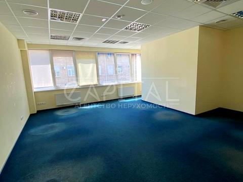 комерційна за адресою Сирецька вул., 5