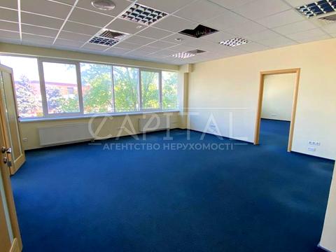 комерційна за адресою Сирецька вул., 5