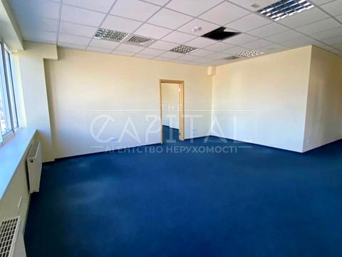 комерційна за адресою Сирецька вул., 5