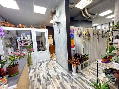 комерційна за адресою Берестейський просп. (Перемоги), 70