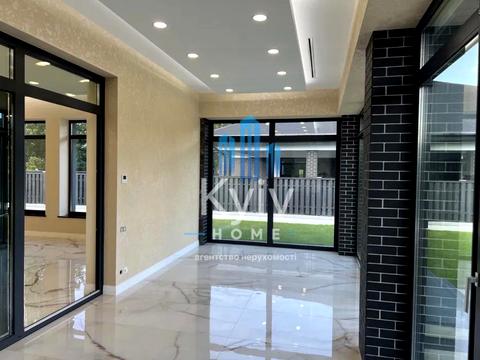 будинок за адресою Набережно-Лугова вул.