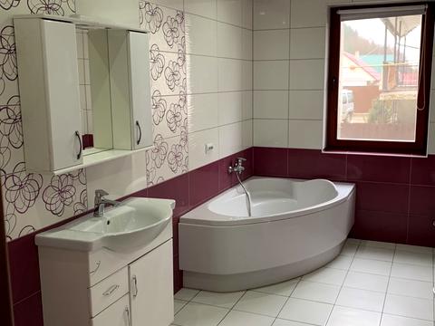 будинок за адресою Шептицького, 1