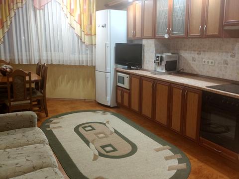 квартира по адресу Драгоманова ул., 1-Г