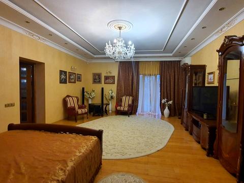 будинок за адресою Кар'єрна вул.