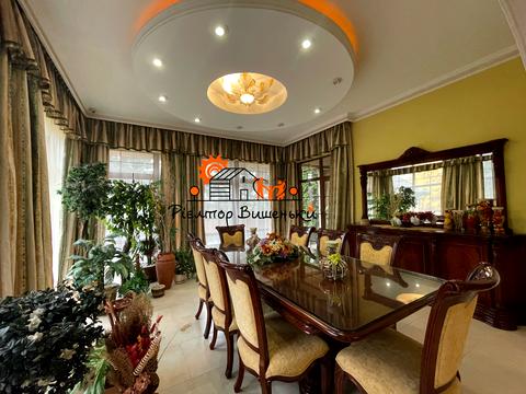 будинок за адресою Кар'єрна вул.