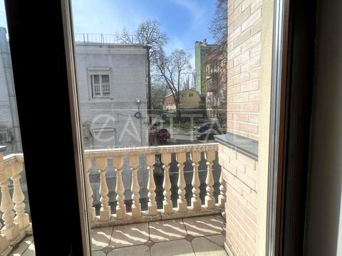 коммерческая по адресу Евгения Чикаленко ул. (Пушкінська), 32в