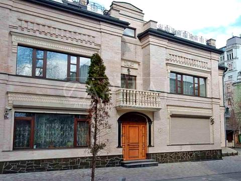 коммерческая по адресу Евгения Чикаленко ул. (Пушкінська), 32в