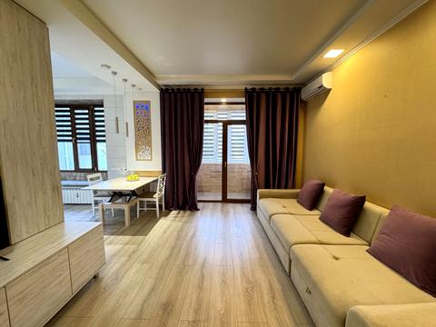 квартира по адресу Независимой Украины ул. (40 лет Советской Украины), 78