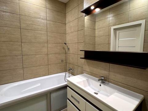 квартира по адресу Независимой Украины ул. (40 лет Советской Украины), 78