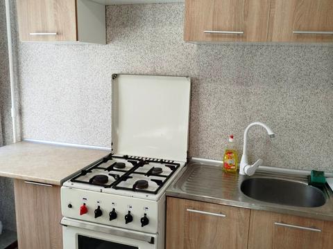 квартира за адресою Космонавтів вул., 8