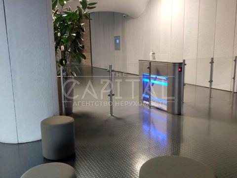 комерційна за адресою Науки просп., 1