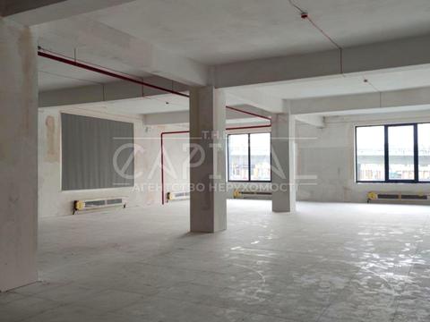 комерційна за адресою Науки просп., 1