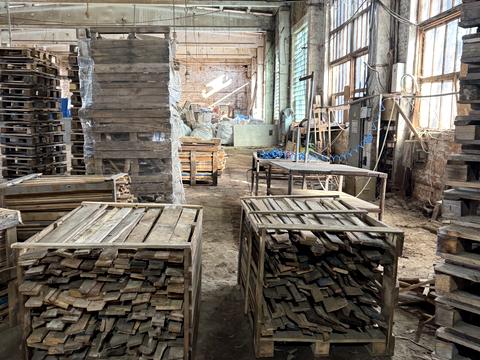 коммерческая по адресу Петоюри, 4