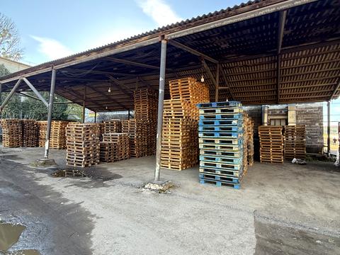 коммерческая по адресу Петоюри, 4