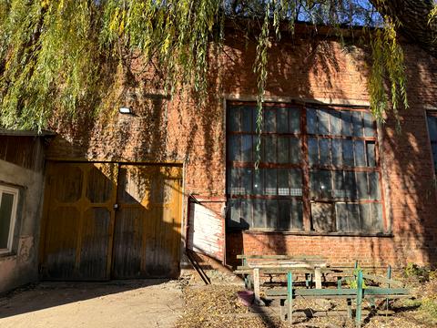 коммерческая по адресу Петоюри, 4