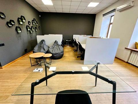 коммерческая по адресу Павловская ул., 10