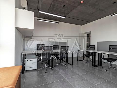 комерційна за адресою Кловський узвіз, 7