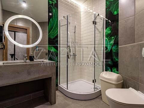 комерційна за адресою Кловський узвіз, 7