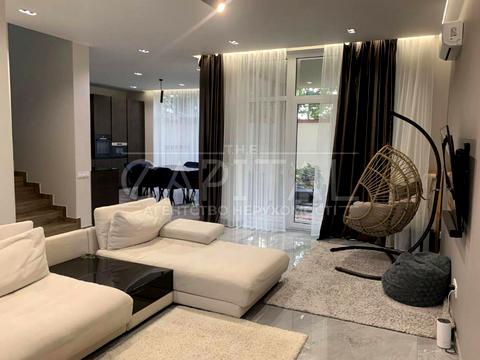 будинок за адресою Товарна вул., 24