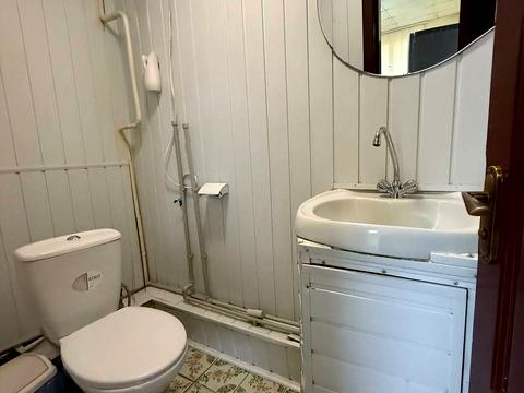 комерційна за адресою Володимира Вернадського вул. (Дзержинського), 19/21