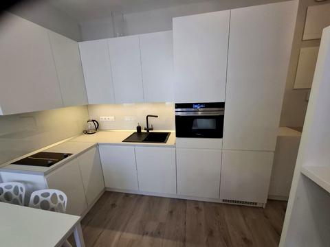 квартира по адресу Владимира Моссаковского ул. (Клари Цеткін), 7