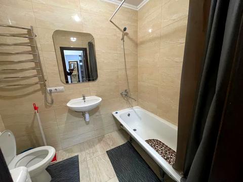 квартира за адресою Софії Русової вул., 7-А