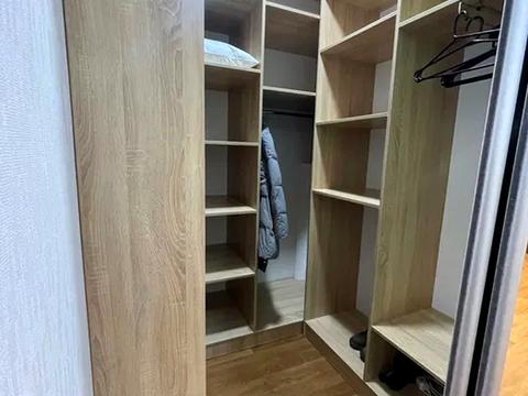 квартира за адресою Софії Русової вул., 7-А