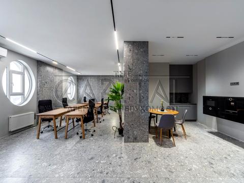 коммерческая по адресу Василия Тютюнника ул. (Анрі Барбюса), 37/1