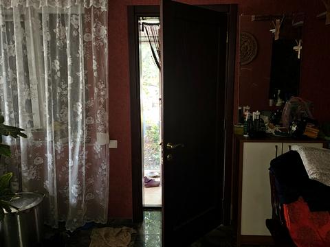 будинок за адресою смт. Великодолинське, Маріїнська вул., 1