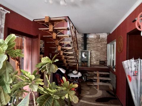 будинок за адресою смт. Великодолинське, Маріїнська вул., 1