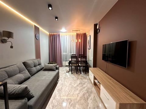 квартира за адресою Салютна вул., 2к8