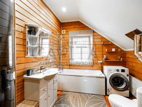 будинок за адресою Кар'єрна вул.