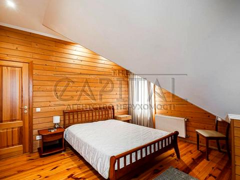 будинок за адресою Кар'єрна вул.