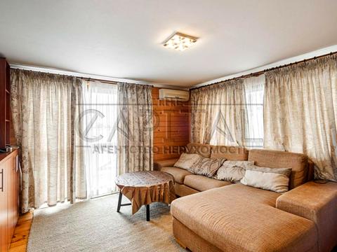 будинок за адресою Кар'єрна вул.