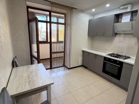 квартира по адресу Таїрова ул., 6/1