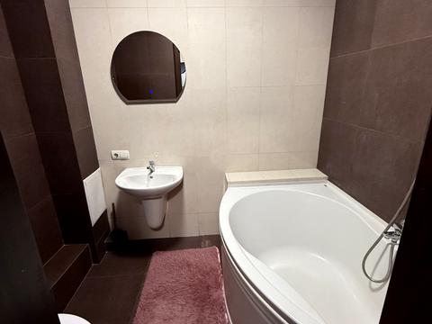 квартира по адресу Таїрова ул., 6/1