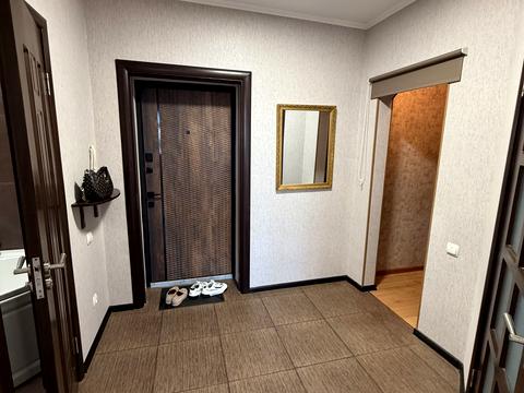 квартира по адресу Таїрова ул., 6/1