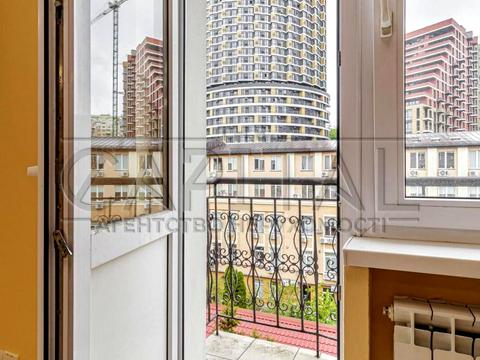 комерційна за адресою Глибочицька вул., 44