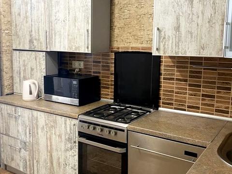 квартира за адресою Соборна вул., 126/16